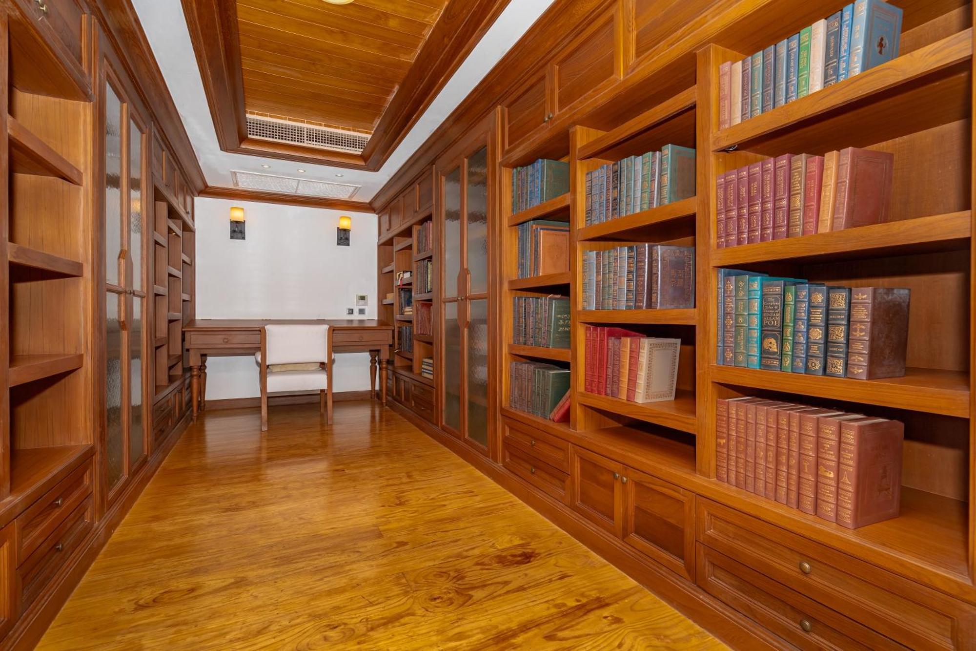 Royal Legacy Private Villa With Private Golf Course 布吉 外观 照片