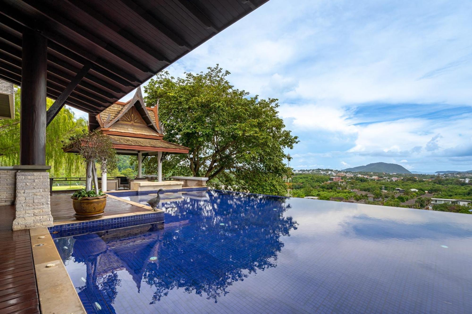 Royal Legacy Private Villa With Private Golf Course 布吉 外观 照片