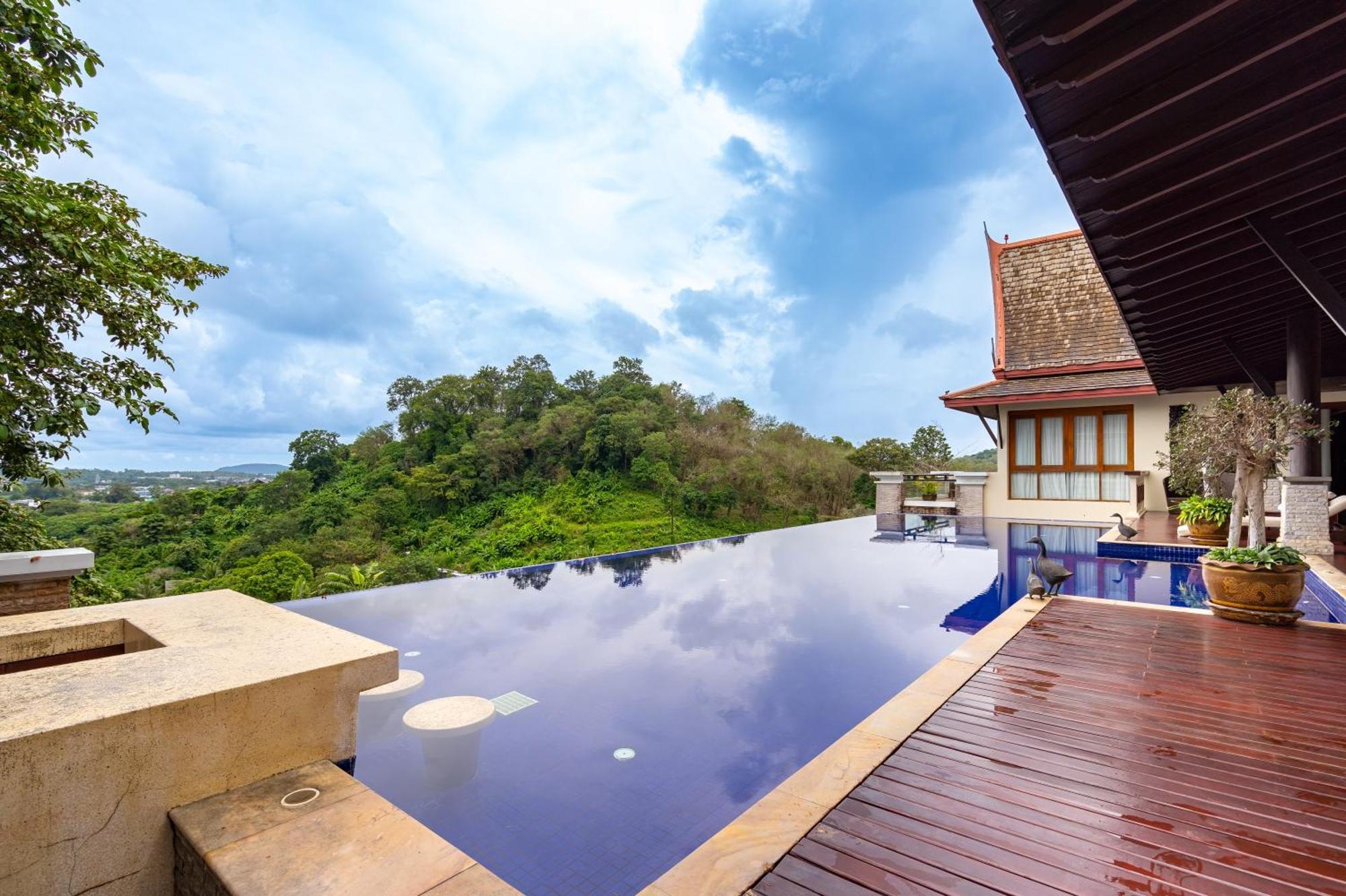Royal Legacy Private Villa With Private Golf Course 布吉 外观 照片
