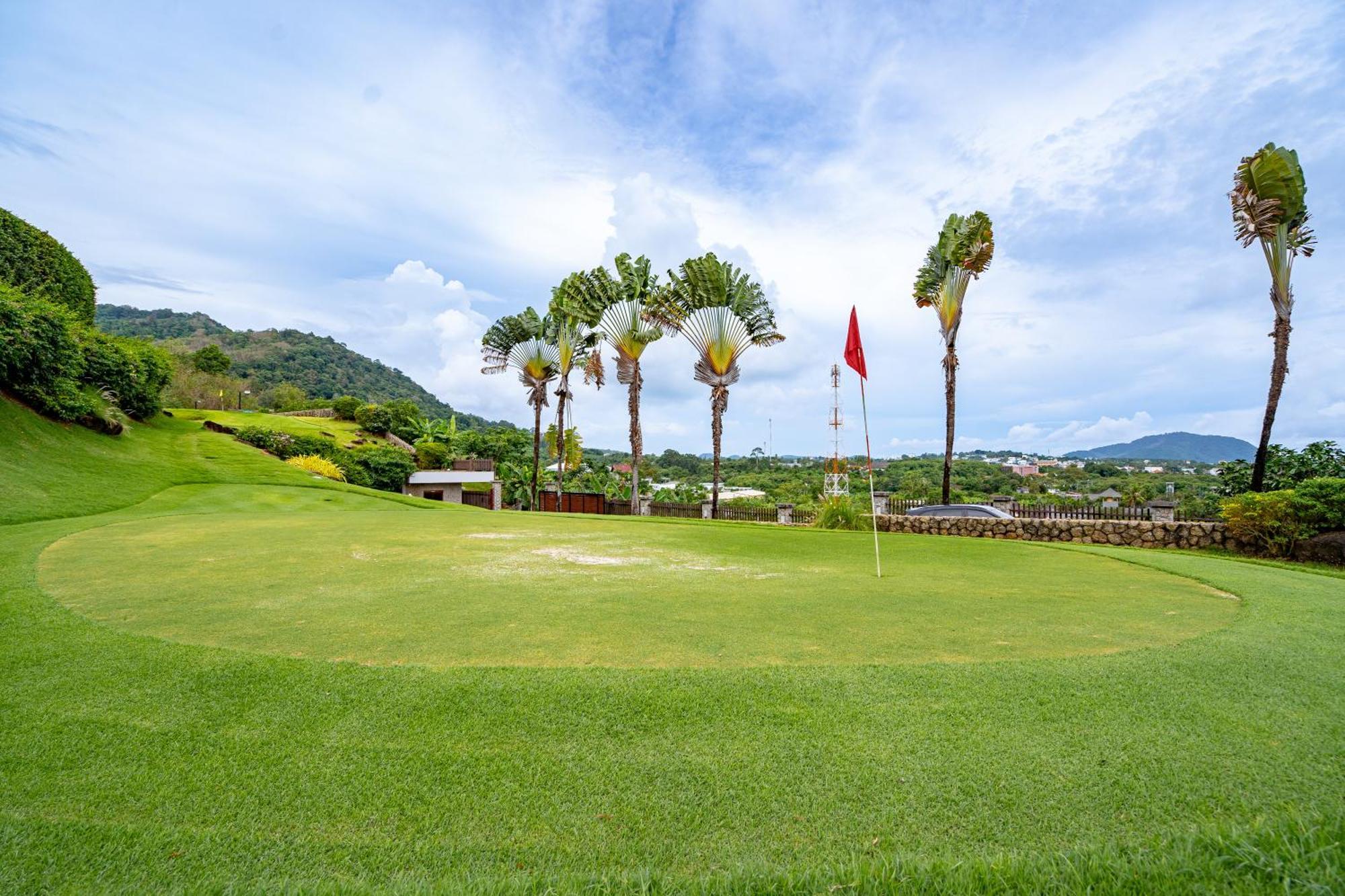 Royal Legacy Private Villa With Private Golf Course 布吉 外观 照片