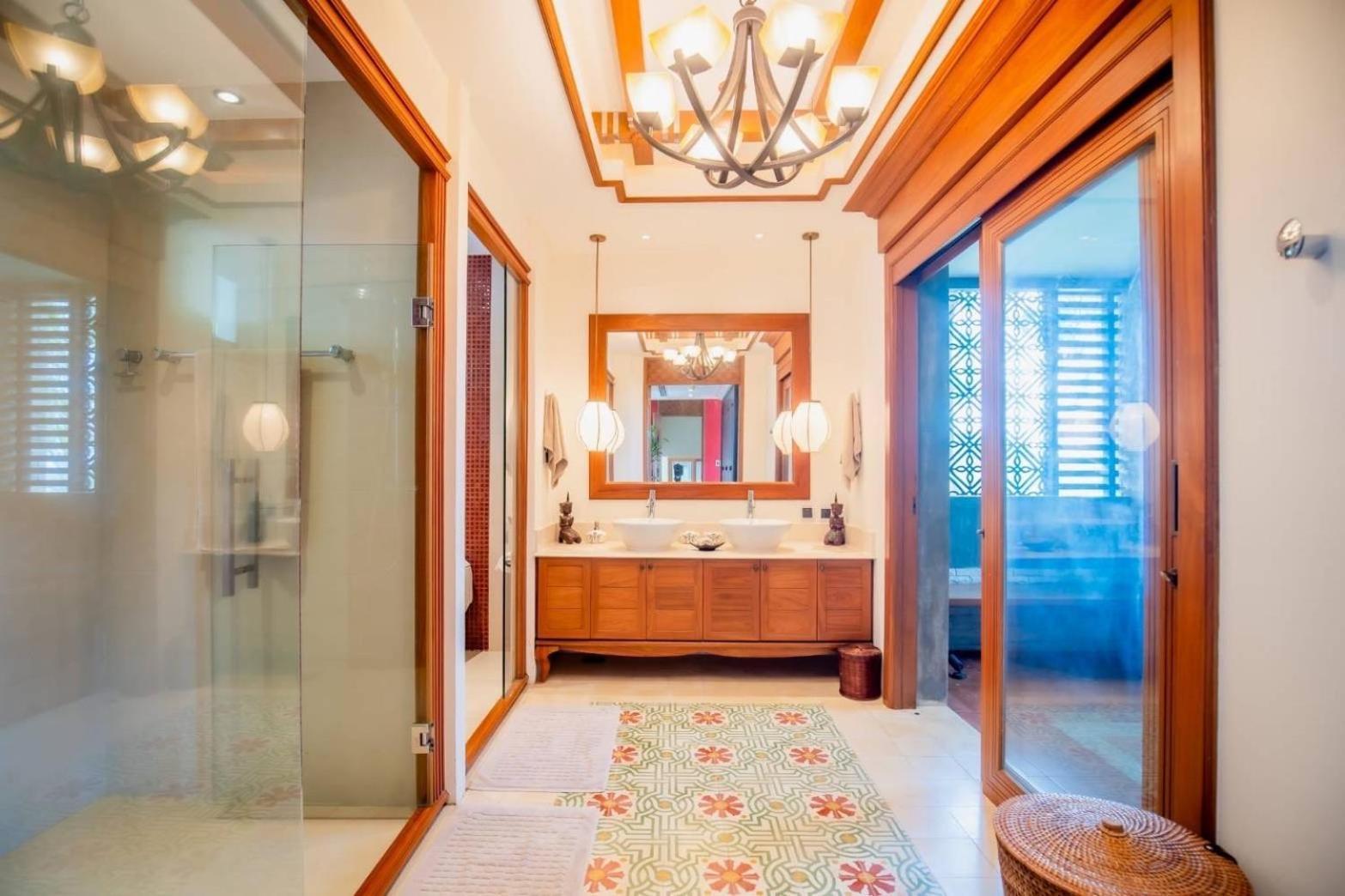 Royal Legacy Private Villa With Private Golf Course 布吉 外观 照片